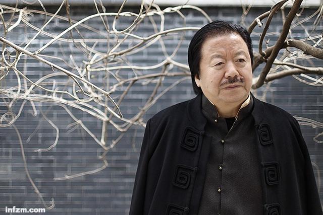 《2016胡润艺术榜》,榜单内容为前100位中国在世"国宝"艺术家,72岁的